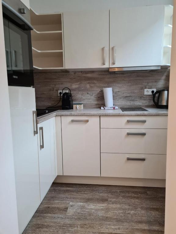 Apartment Jakimovski room 3